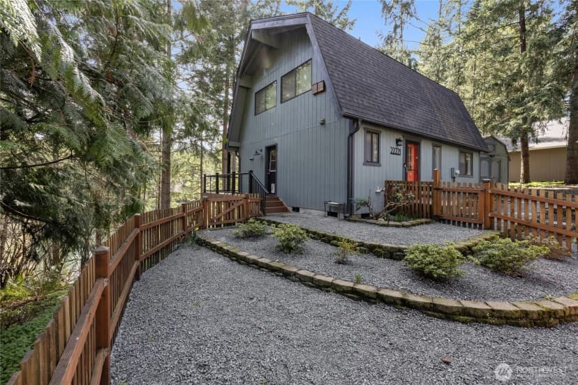 Property photo for 22221 N Clear Lake Boulevard Se, Yelm photo 2