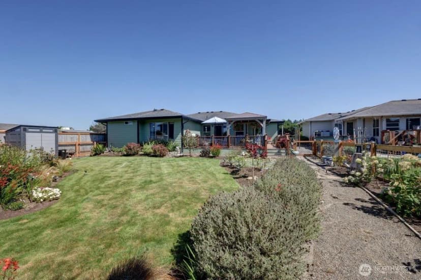 Property photo for 33007 G Place, Ocean Park photo 37