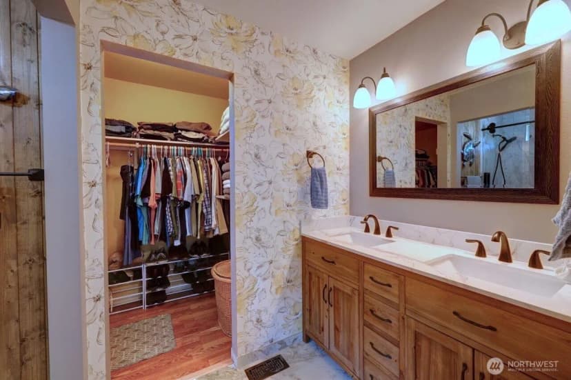 Property photo for 33007 G Place, Ocean Park photo 31