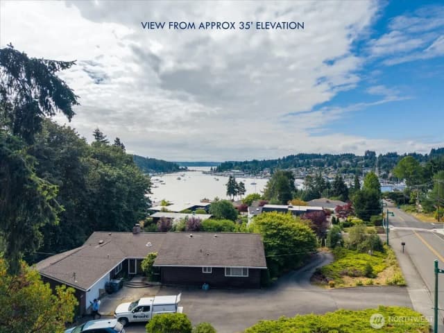 Property photo for 9311 Peacock Hill Avenue, Gig Harbor photo 5