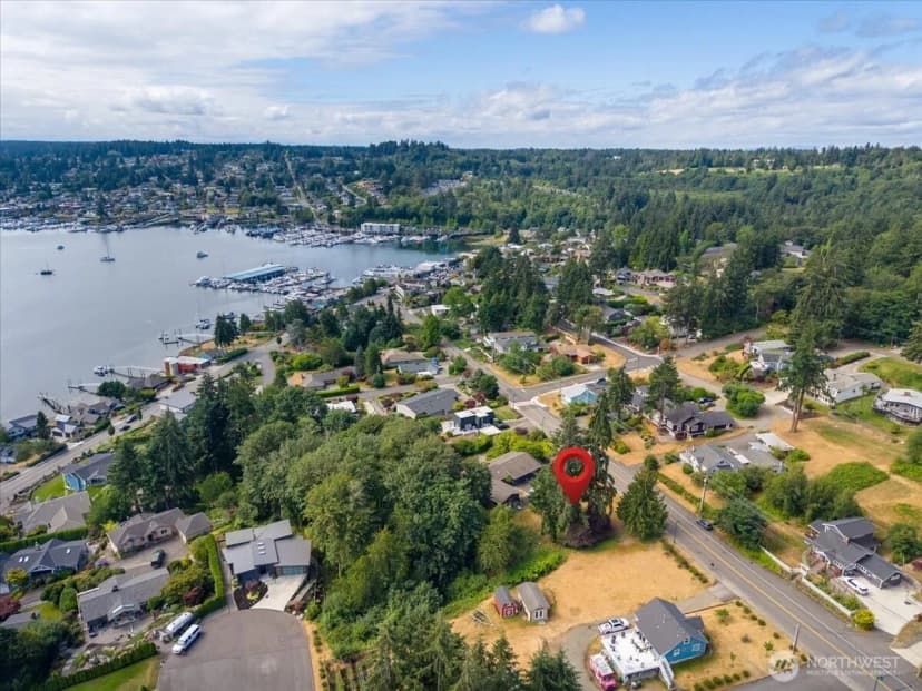 Property photo for 9311 Peacock Hill Avenue, Gig Harbor photo 13