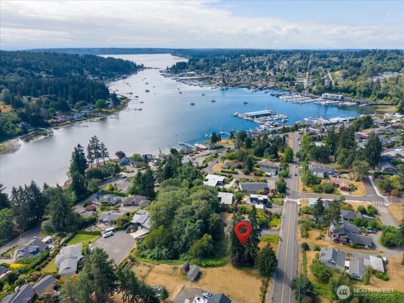 Property photo for 9311 Peacock Hill Avenue, Gig Harbor photo 7