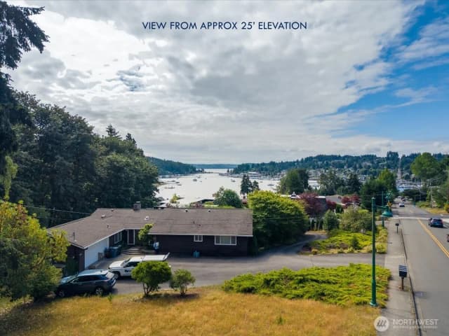 Property photo for 9311 Peacock Hill Avenue, Gig Harbor photo 3