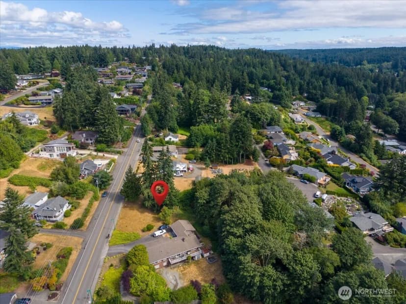 Property photo for 9311 Peacock Hill Avenue, Gig Harbor photo 18