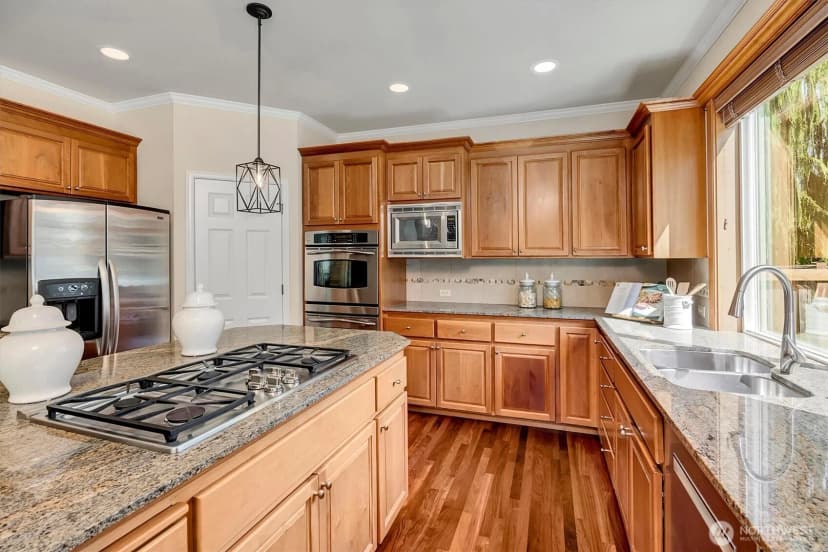 Property photo for 23419 Se 51st Place, Issaquah photo 14