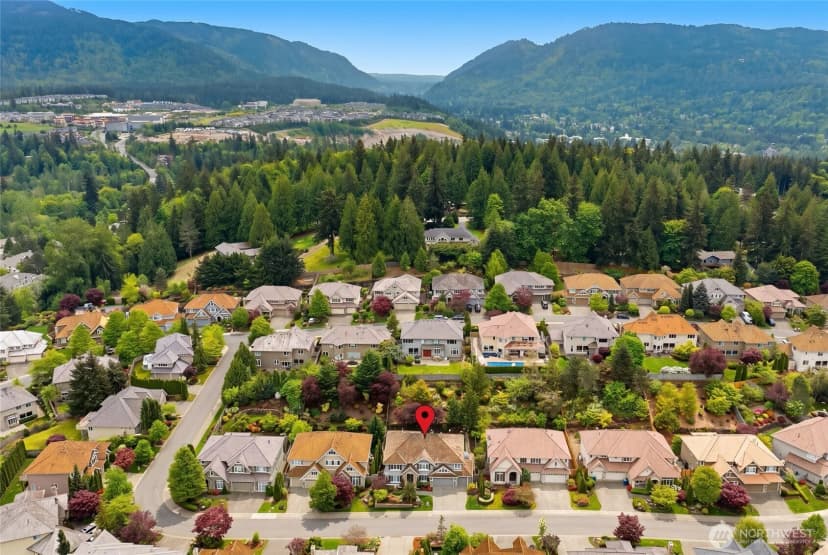 Property photo for 23419 Se 51st Place, Issaquah photo 40
