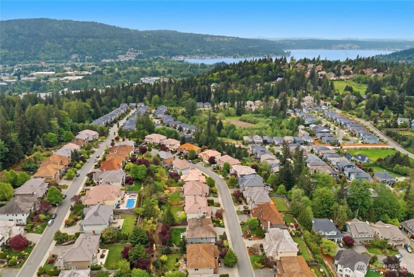 Property photo for 23419 Se 51st Place, Issaquah photo 39