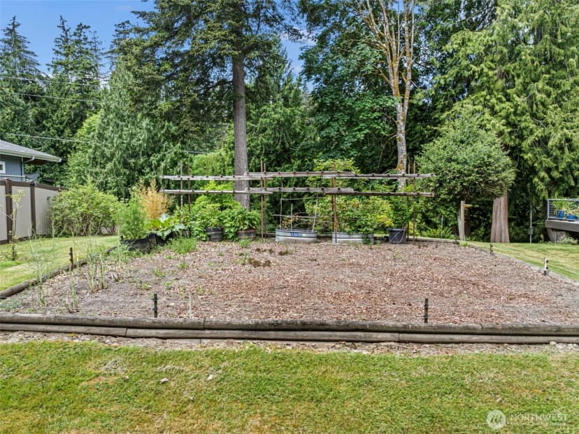 Property photo for 19545 Park Boulevard Ne, Suquamish photo 34