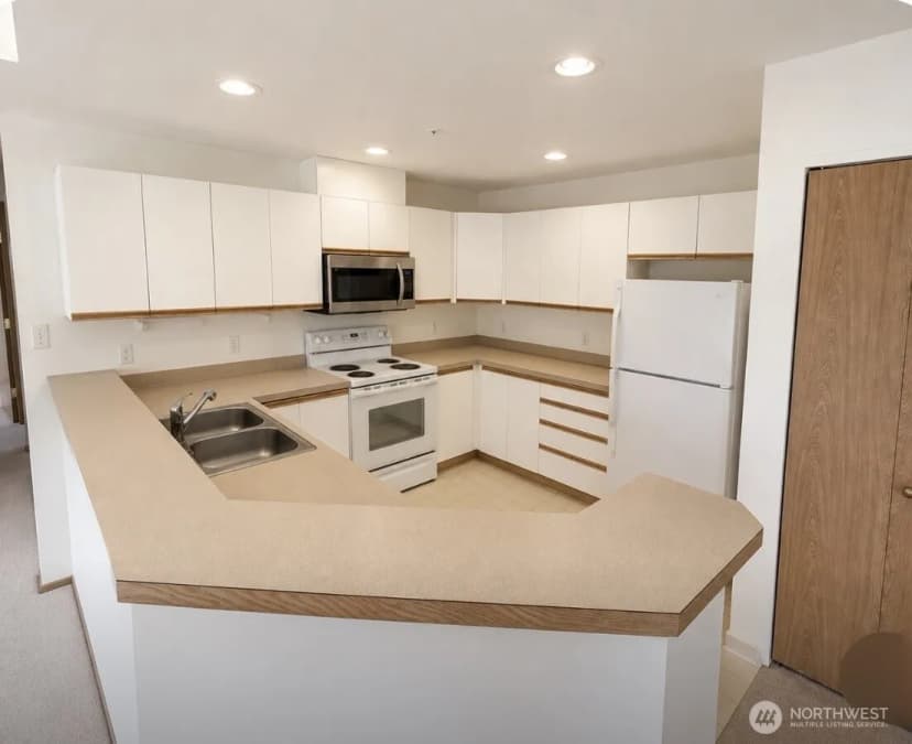 Property photo for 23223 59th Place S #20-2, Kent photo 8