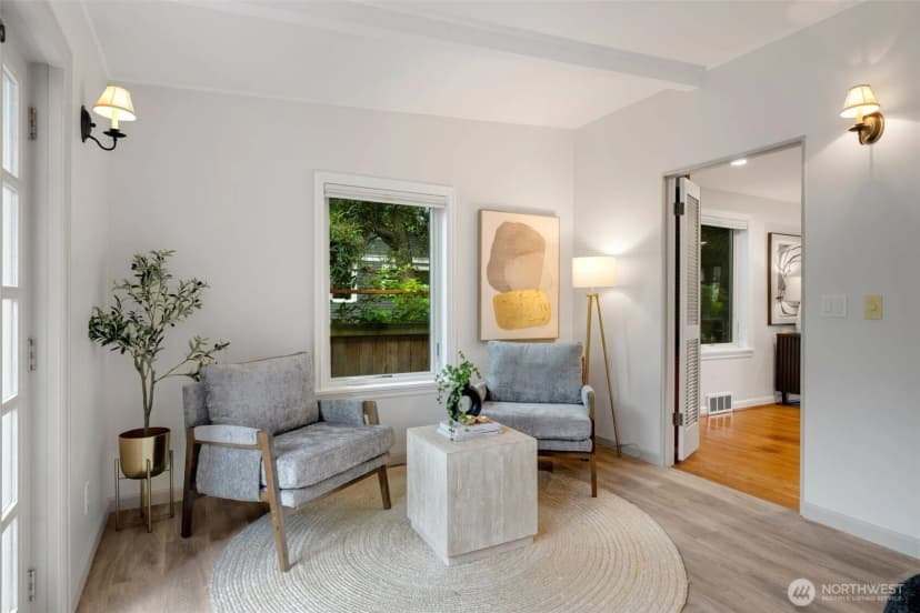 Property photo for 4732 45th Avenue Ne, Seattle photo 12