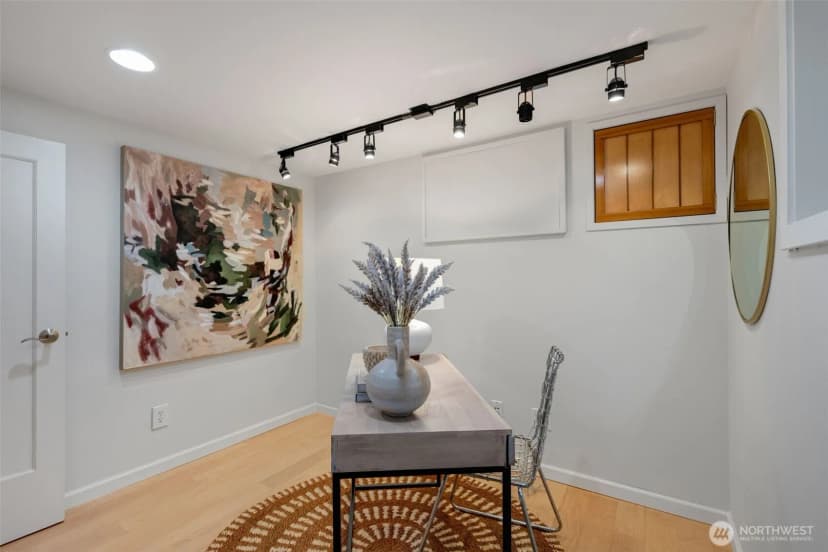 Property photo for 4732 45th Avenue Ne, Seattle photo 25