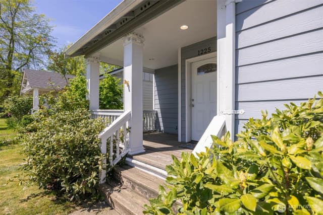 Property photo for 1225 Ash Street, Lynden photo 4