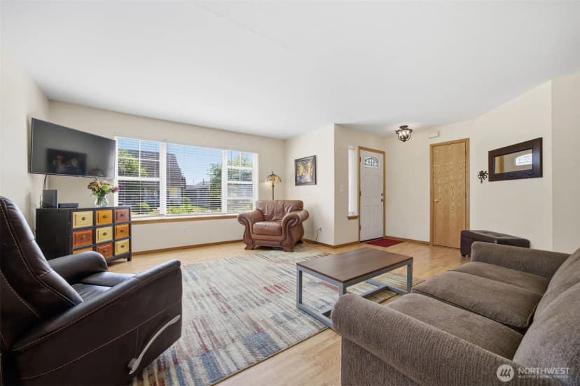 Property photo for 1225 Ash Street, Lynden photo 10