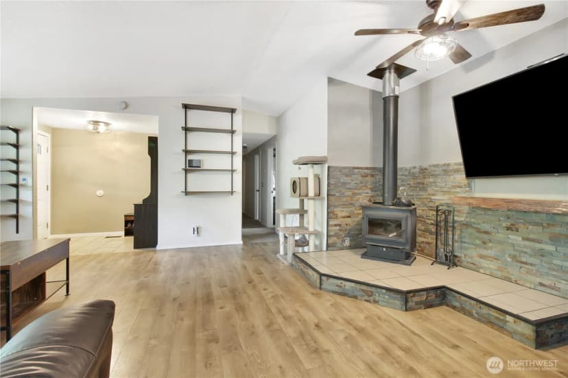 Property photo for 31113 W Whitehorse Drive, Arlington photo 6