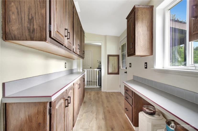 Property photo for 31113 W Whitehorse Drive, Arlington photo 14