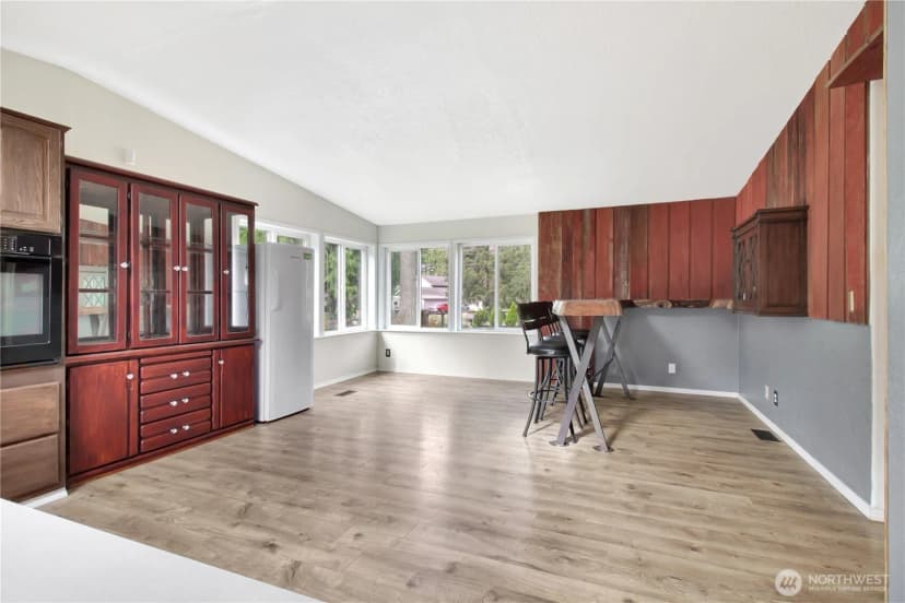 Property photo for 31113 W Whitehorse Drive, Arlington photo 11