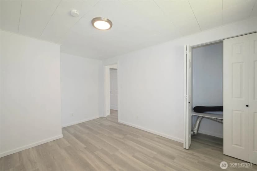 Property photo for 621 N Broadway, Westport photo 13