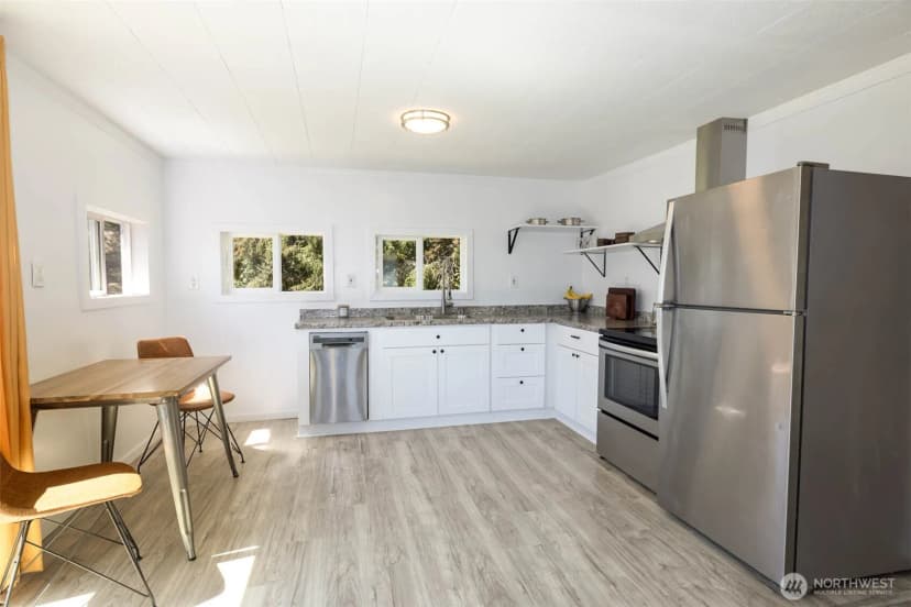 Property photo for 621 N Broadway, Westport photo 7