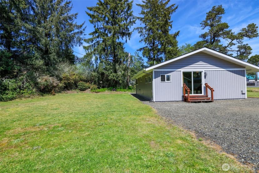 Property photo for 621 N Broadway, Westport photo 14