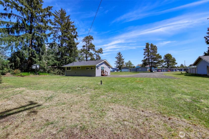 Property photo for 621 N Broadway, Westport photo 19