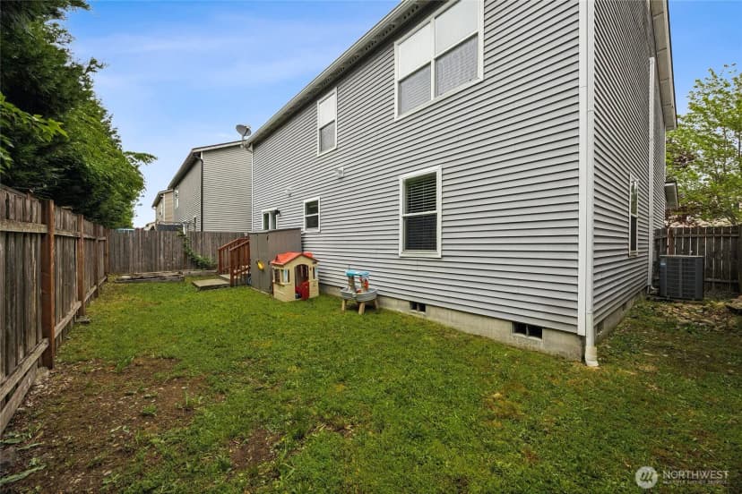 Property photo for 19506 104th Avenue E, Graham photo 28