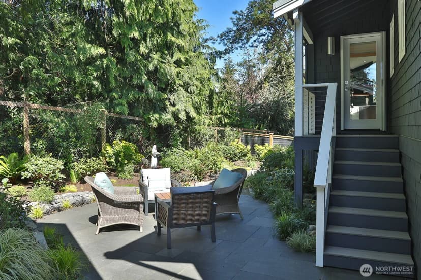 Property photo for 4654 Strawbridge Lane, Langley photo 30