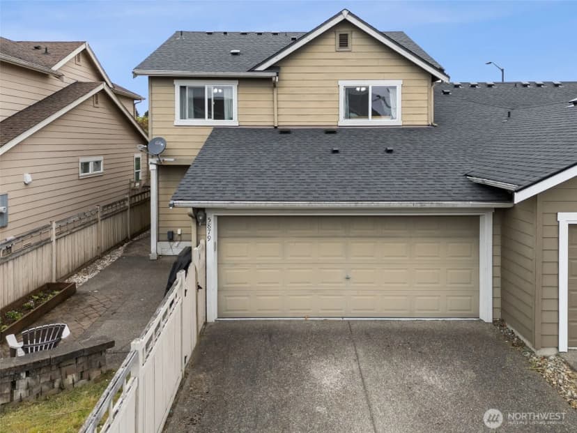 Property photo for 5879 Pennsylvania Street Se, Lacey photo 21