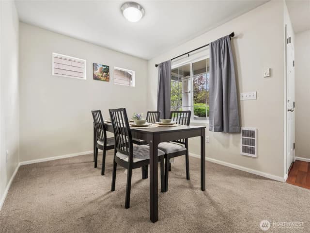 Property photo for 5879 Pennsylvania Street Se, Lacey photo 4