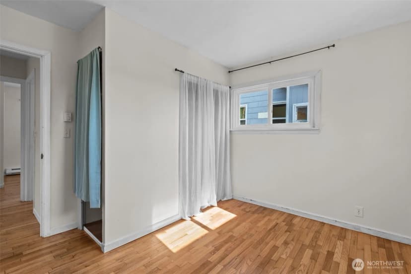 Property photo for 264 Taylor Ave Nw, Renton photo 24