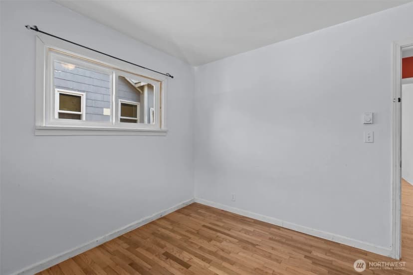 Property photo for 264 Taylor Ave Nw, Renton photo 19