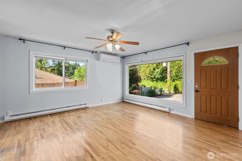 Property photo for 264 Taylor Ave Nw, Renton photo 7