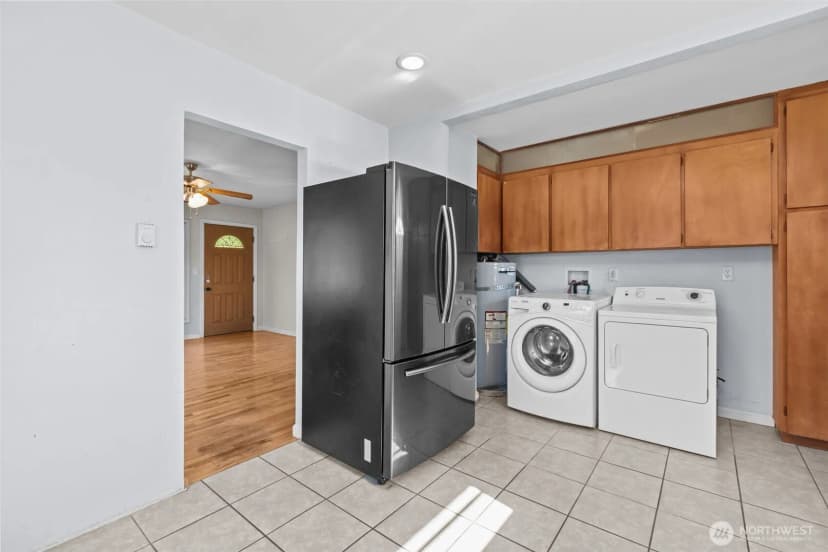 Property photo for 264 Taylor Ave Nw, Renton photo 12