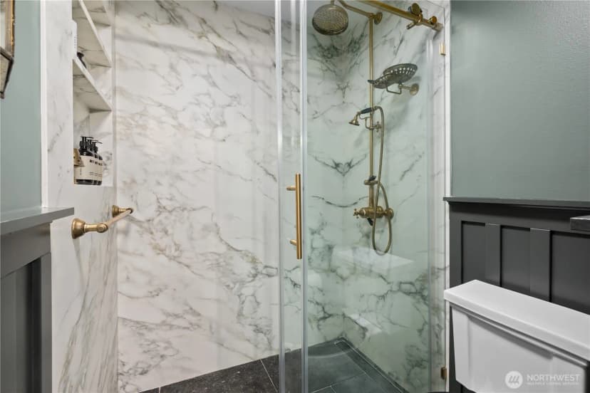 Property photo for 11726 Ne 41st Street, Kirkland photo 25