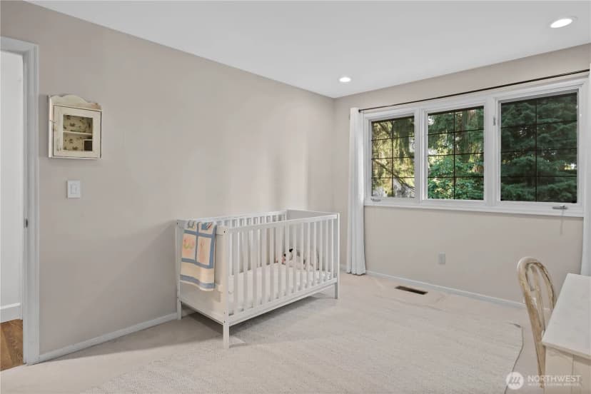 Property photo for 11726 Ne 41st Street, Kirkland photo 26