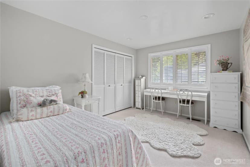 Property photo for 11726 Ne 41st Street, Kirkland photo 23