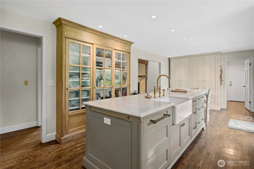 Property photo for 11726 Ne 41st Street, Kirkland photo 11