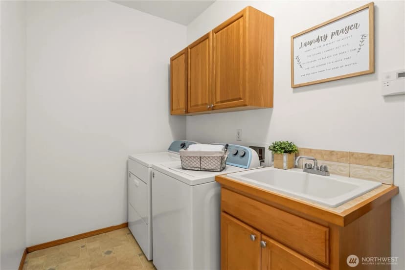 Property photo for 27116 117th Place Se, Kent photo 17