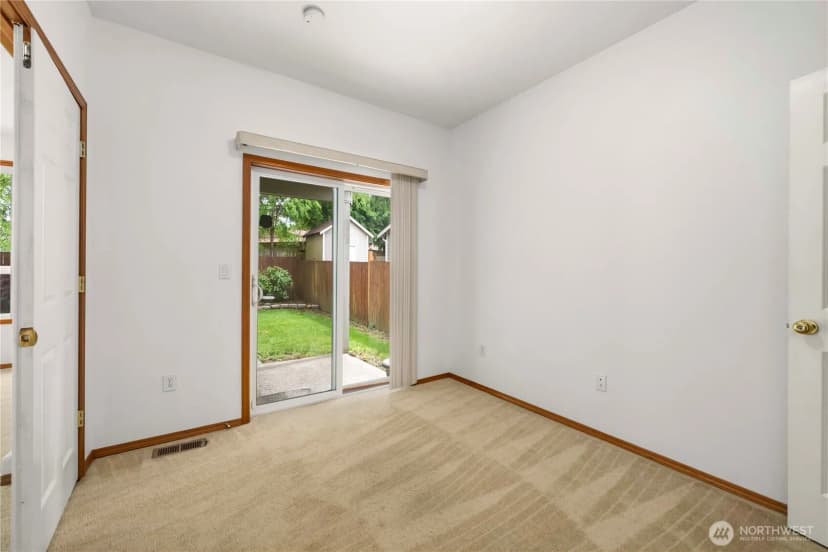 Property photo for 27116 117th Place Se, Kent photo 14
