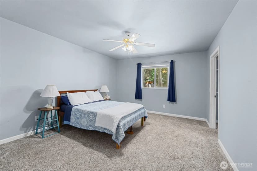 Property photo for 172 Greggs Court, Newport photo 14