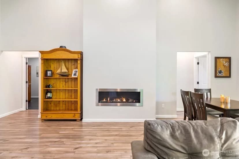 Property photo for 4652 E Hillcrest Drive, Port Orchard photo 17