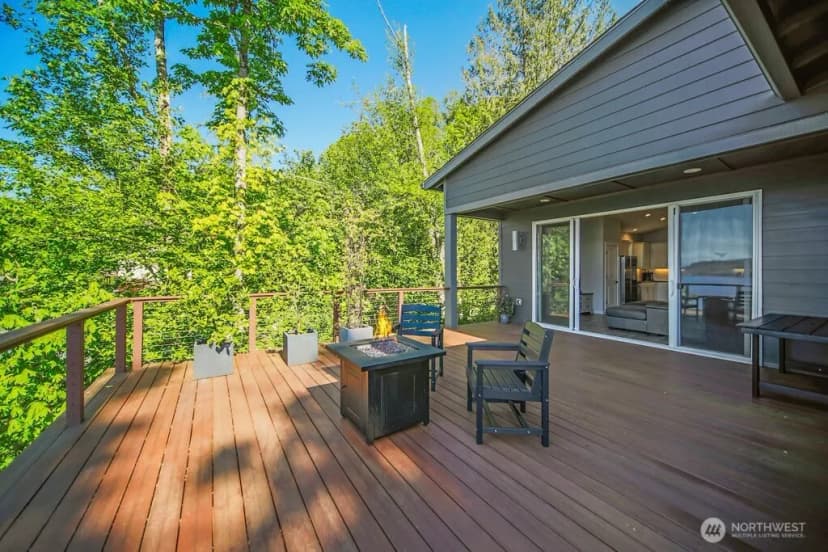 Property photo for 4652 E Hillcrest Drive, Port Orchard photo 32