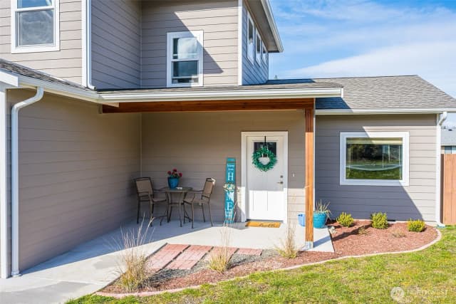 Property photo for 1406 Rook Drive, Port Angeles photo 3