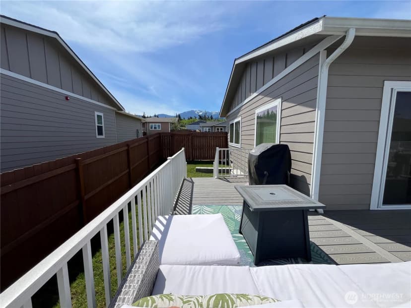 Property photo for 1406 Rook Drive, Port Angeles photo 24