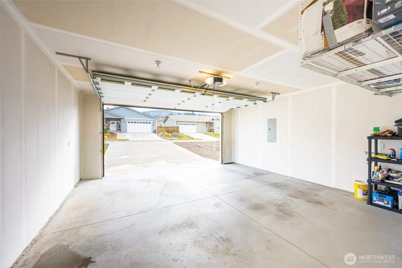 Property photo for 1406 Rook Drive, Port Angeles photo 21