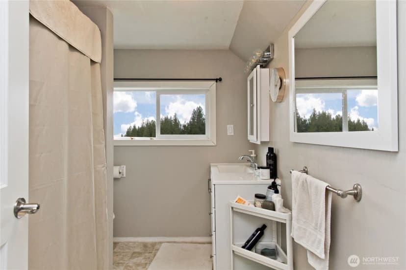 Property photo for 26904 Se 400th Street, Enumclaw photo 32