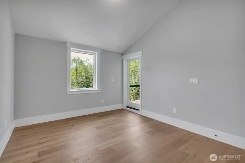 Property photo for 23420 253rd Avenue Se, Maple Valley photo 19