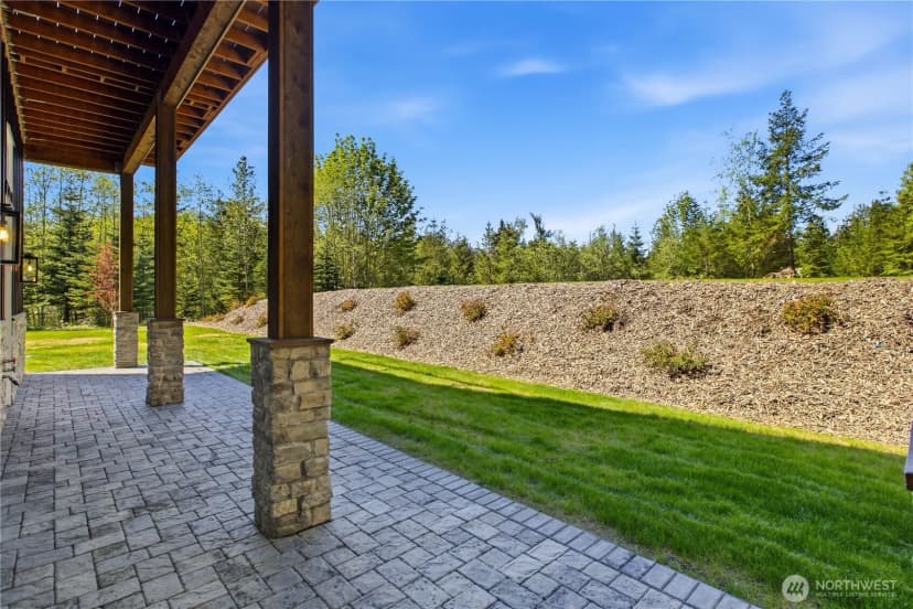 Property photo for 23420 253rd Avenue Se, Maple Valley photo 31