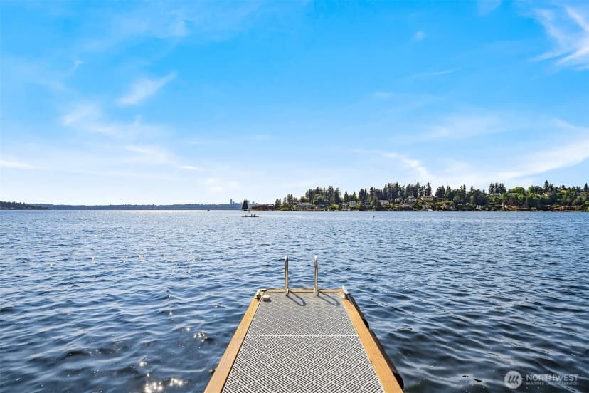 Property photo for 9205 Se Shoreland Drive, Bellevue photo 30