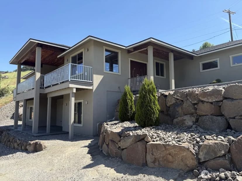 Property photo for 1515 American Fruit Road, Wenatchee