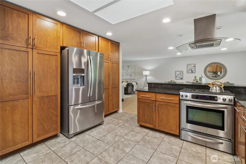 Property photo for 2017 Jones Circle Se, Renton photo 14